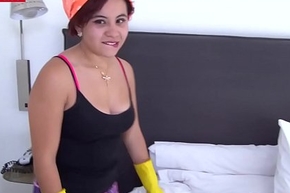 Thick Latina Maid Gets Some Hawkshaw On Their way First Day
