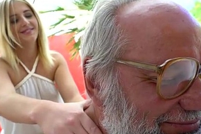Russian kirmess hottie Aria Logan almost a rub-down to a grandpa